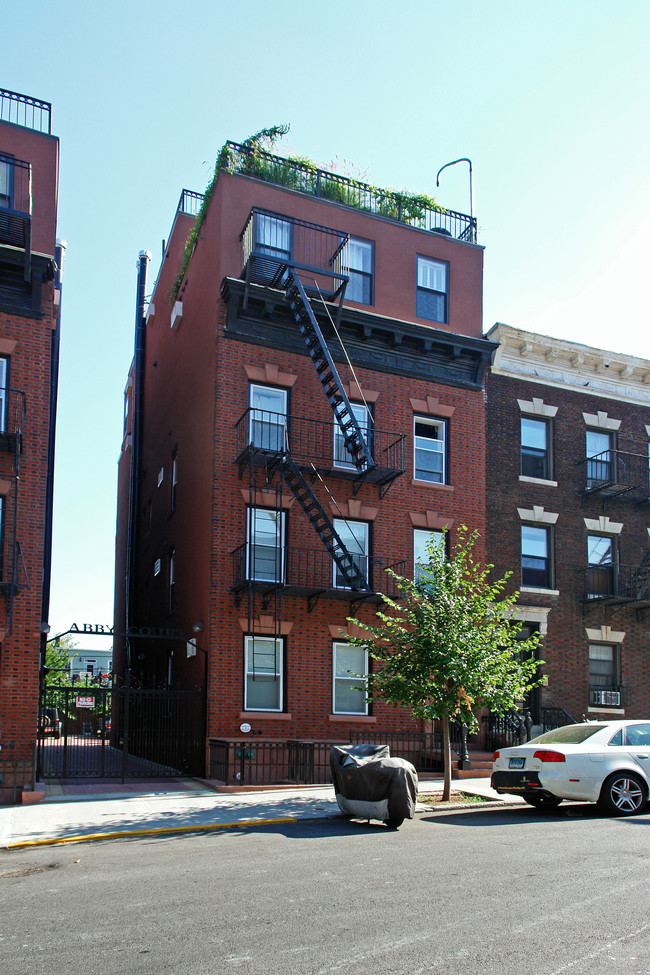 353 21st St in Brooklyn, NY - Building Photo - Building Photo