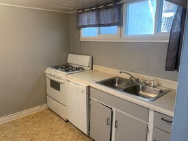 615 19th St in Greeley, CO - Building Photo