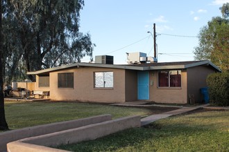 North 30th Lane Apartments in Phoenix, AZ - Building Photo - Building Photo