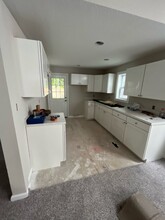 27 Riverview Ave, Unit A in Portsmouth, VA - Building Photo - Building Photo