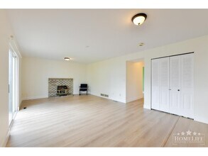 6375-187A 187a St in Surrey, BC - Building Photo - Building Photo