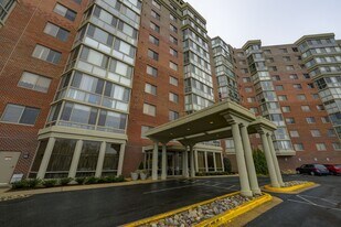 3100 N Leisure World Blvd in Silver Spring, MD - Building Photo