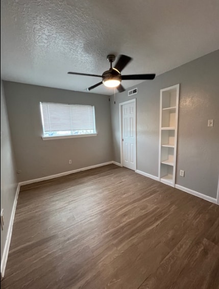 5220 Weber Rd in Corpus Christi, TX - Building Photo - Building Photo