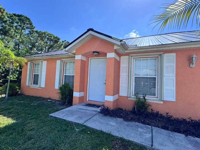 property at 5906 Spruce Dr
