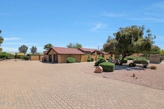 10825 N 85th Pl in Scottsdale, AZ - Building Photo - Building Photo