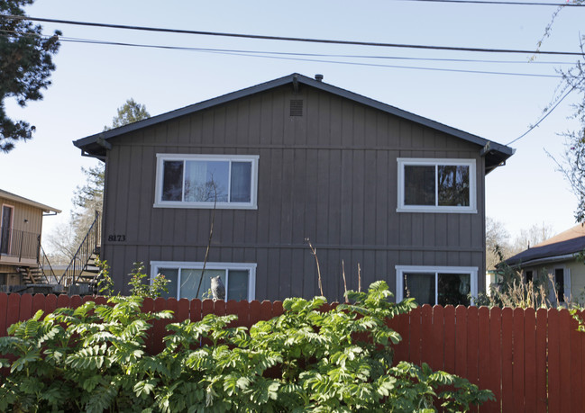 8173 Arthur in Cotati, CA - Foto de edificio - Building Photo