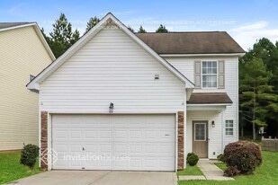 740 Raindrops Rd in Gastonia, NC - Building Photo