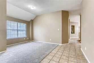 414 Steeplechase Dr in Georgetown, TX - Foto de edificio - Building Photo