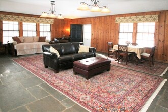 82 Winsor Pl in Glen Ridge, NJ - Foto de edificio - Building Photo