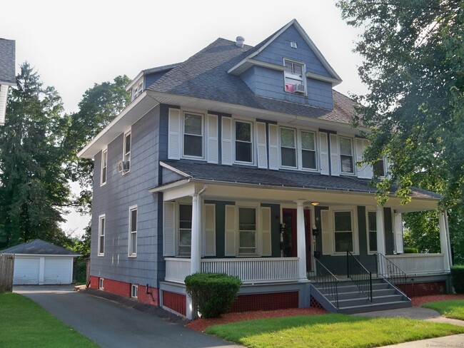 35 Curtis Ave in Wallingford, CT - Building Photo - Building Photo