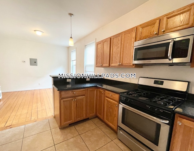52 Delle Ave, Unit 2 in Boston, MA - Foto de edificio - Building Photo