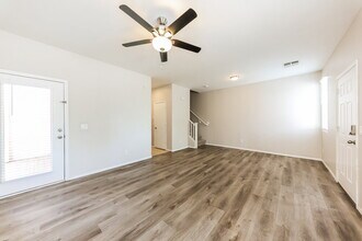 3815 S 52nd Ln in Phoenix, AZ - Building Photo - Building Photo