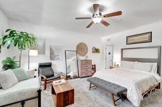 1271 Vía De Fossi in Boynton Beach, FL - Building Photo - Building Photo