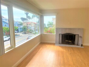 506 Avenida Victoria in San Clemente, CA - Building Photo - Building Photo