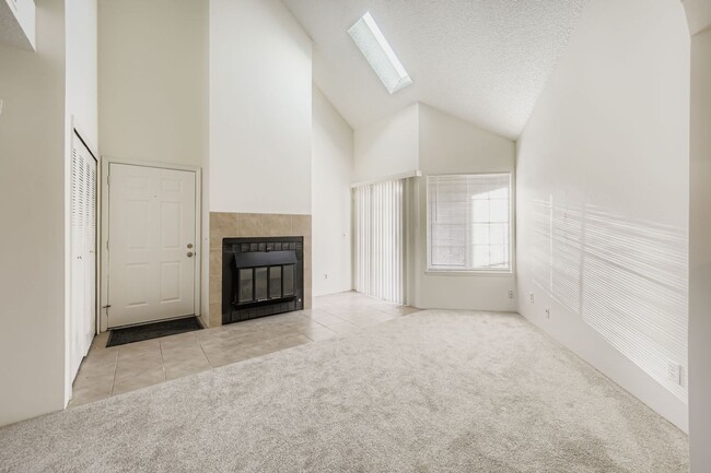 4862 E Kentucky Ave in Denver, CO - Building Photo - Building Photo