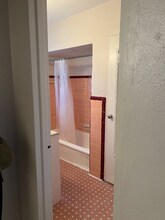 5820 Sunshine Dr in St. Louis, MO - Building Photo - Building Photo