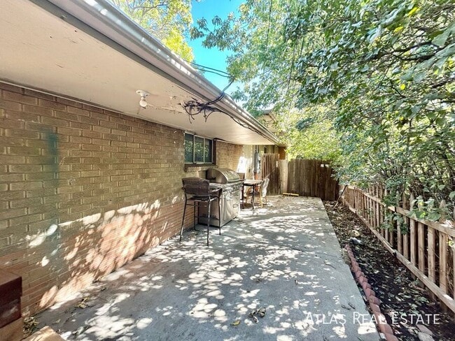 property at 1395 Pierce St