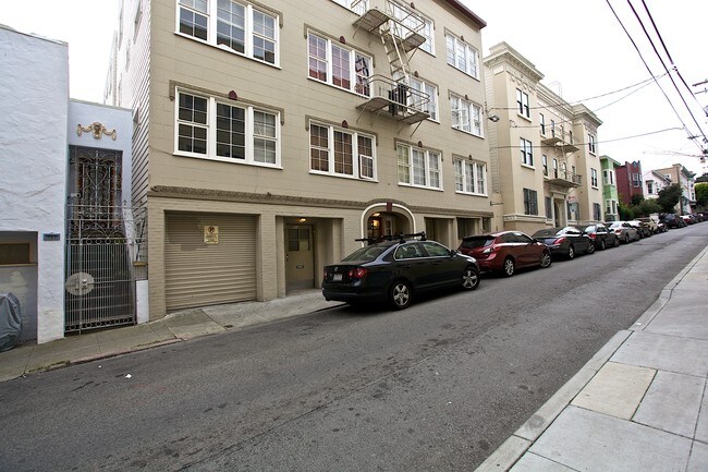 Brosnan Apartments in San Francisco, CA - Building Photo - Building Photo