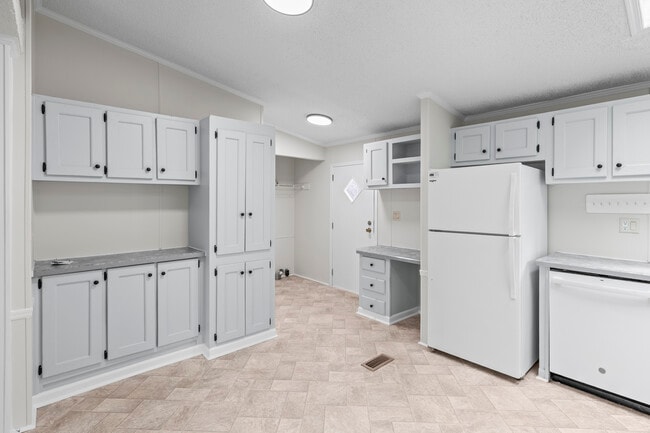 209 Varner Dr SW in Mc Donald, TN - Building Photo - Building Photo