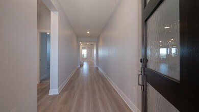 8011 Philbrook Dr in Austin, TX - Building Photo - Building Photo
