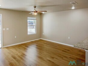 3136 Westminster Drive in Clovis, NM - Building Photo - Building Photo