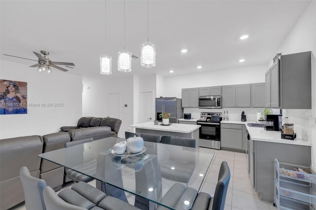 730 SW 12th St in Florida City, FL - Building Photo - Building Photo