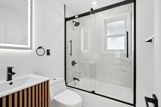 65 Gem Ave in Bridgeport, CT - Building Photo - Building Photo