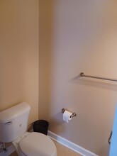 2216 W Berrie Cir in Virginia Beach, VA - Building Photo - Building Photo