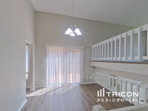 1444 Willow Creek Ln in Shoreview, MN - Building Photo - Building Photo