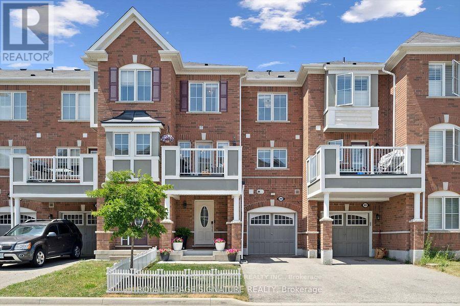 299 Casson Pt in Milton, ON - Building Photo