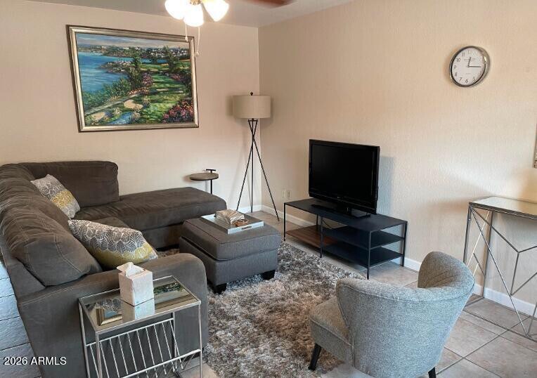 510 W University Dr in Tempe, AZ - Building Photo