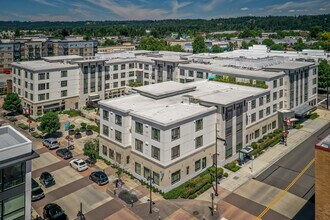 Merrill Gardens at Auburn in Auburn, WA - Foto de edificio - Building Photo