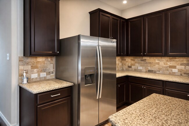 1004 Hartman Dr in Leander, TX - Building Photo - Building Photo