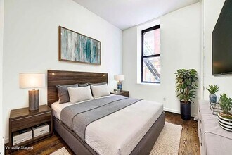 248 Broome St in New York, NY - Building Photo - Building Photo