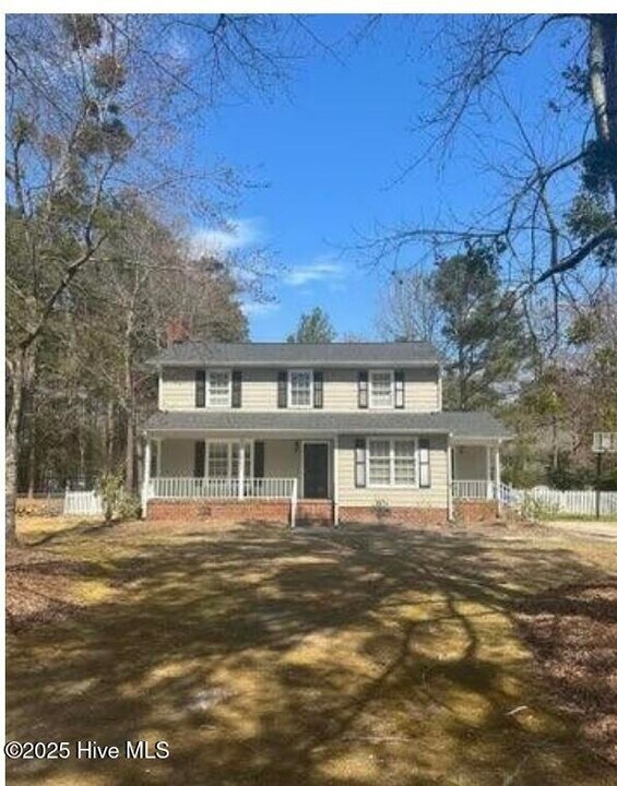 1411 Rondo Dr in Greenville, NC - Building Photo