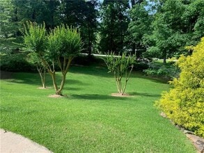2468 Venture Dr in Gainesville, GA - Building Photo - Building Photo