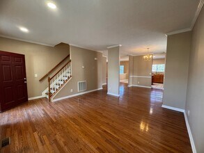 3861 Parkway Vista Dr in Greensboro, NC - Building Photo - Building Photo