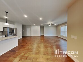 302 Spring St in White House, TN - Building Photo - Building Photo