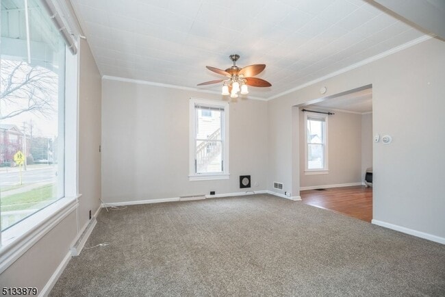 627 Washington St in Hackettstown, NJ - Building Photo - Building Photo