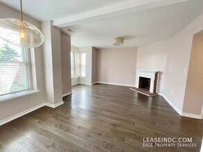 207 R St NW in Washington, DC - Building Photo - Building Photo