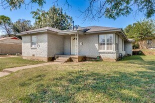4650 S Ridge Terrace in Fort Worth, TX - Building Photo