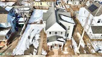 47 Park St in West Haven, CT - Building Photo