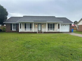 7850 Penelope Dr in Fayetteville, NC - Building Photo