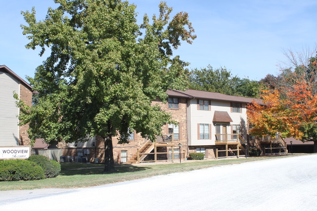 Woodview Terrace in Jerseyville, IL - Building Photo - Building Photo