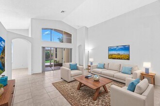 9193 Cove Point Cir in Boynton Beach, FL - Building Photo - Building Photo