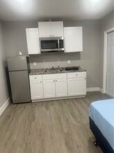 12279 Florida Woods Ln, Unit 1 in Orlando, FL - Foto de edificio - Building Photo