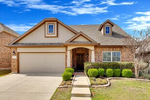 117 Oakmont Dr in Argyle, TX - Building Photo