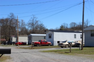 455 Carson Springs Rd in Newport, TN - Building Photo - Building Photo