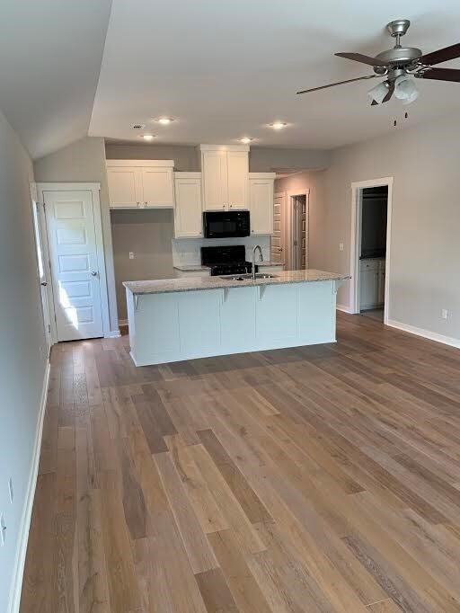 property at 1535 S Duncan Ave