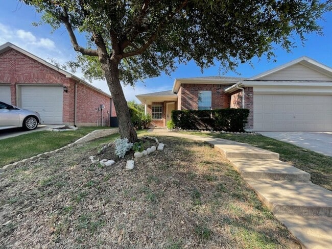 3608 Black Ranch Ct in Roanoke, TX - Building Photo - Building Photo